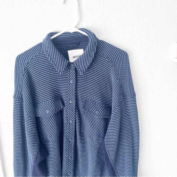 American Eagle Top Women's Medium LumberJane Waffle Shirt Blue Button Thermal - Picture 4 of 9